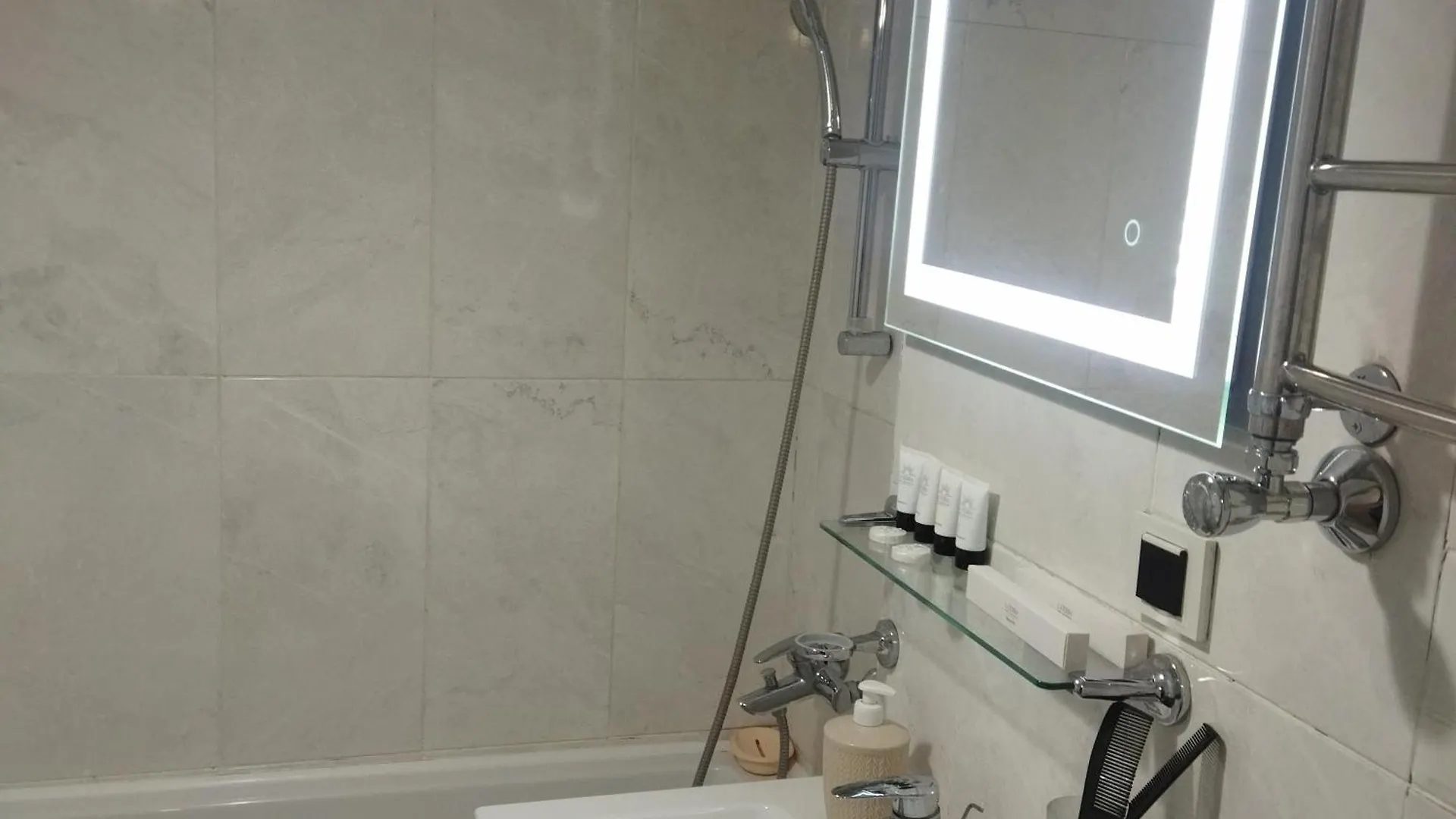 Аппартамент Apartment Almaty